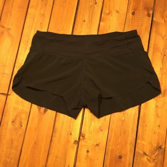 Lululemon Speed Shorts Raw Hem Size 4 